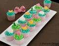 Peppa Pig Chocolate and Vanilla Cupcakes