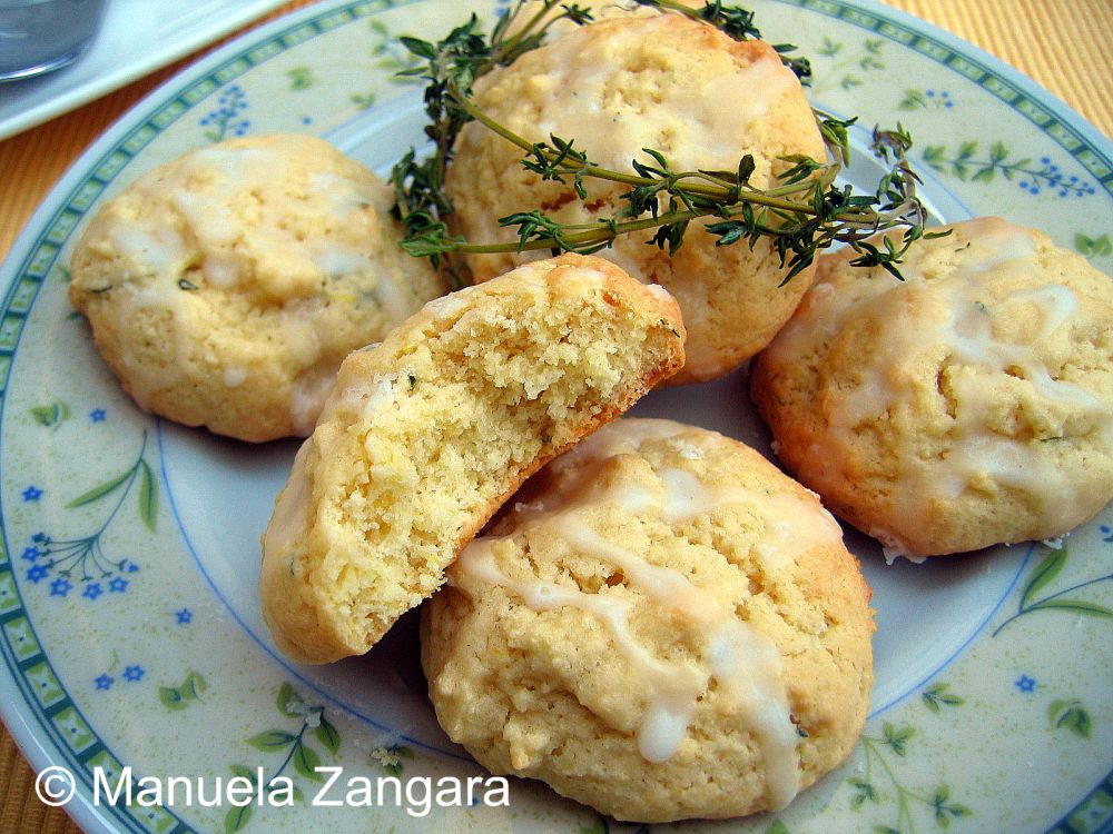 Thyme Scented Lemon Cookies