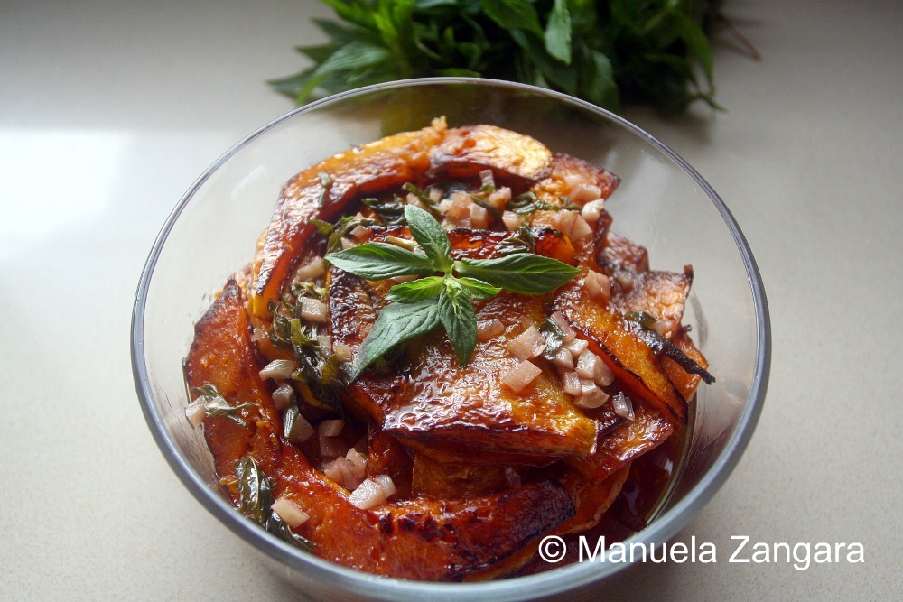 Sweet and Sour Pumpkin With Garlic and Mint