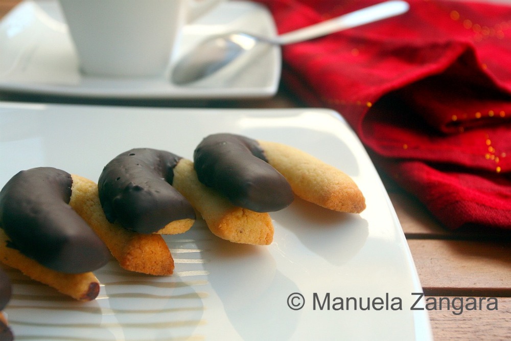 Chocolate and Almond Cookies