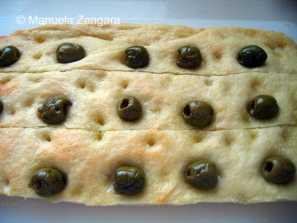 Focaccia con le olive