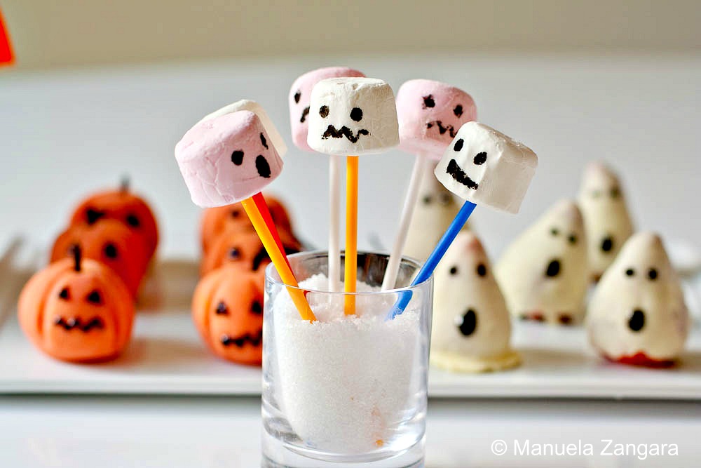 Halloween Treats - Marshmallow Monsters