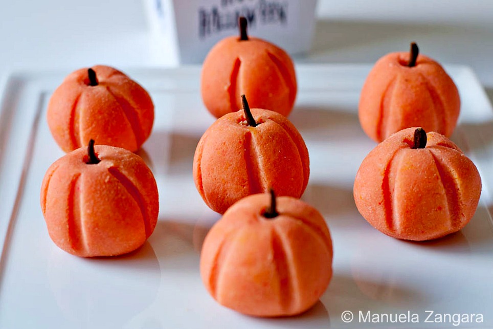 Halloween Treats - Marzipan Pumpkins