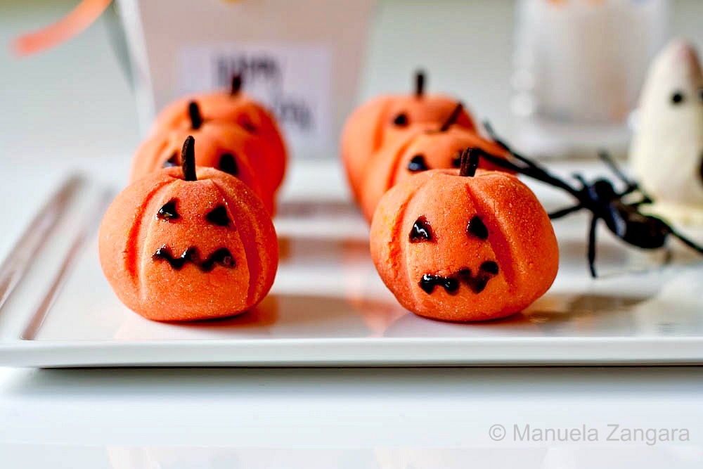 Halloween Treats - Marzipan Pumpkins