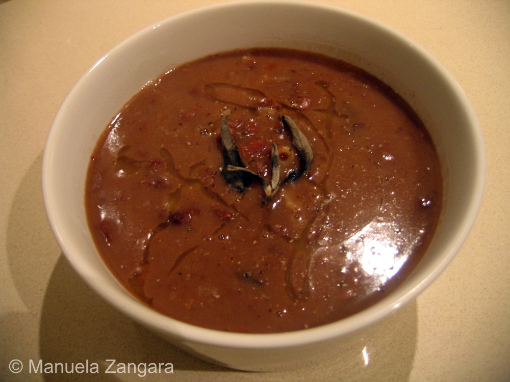 Pasta con fagioli borlotti - Pasta in a borlotti bean soup