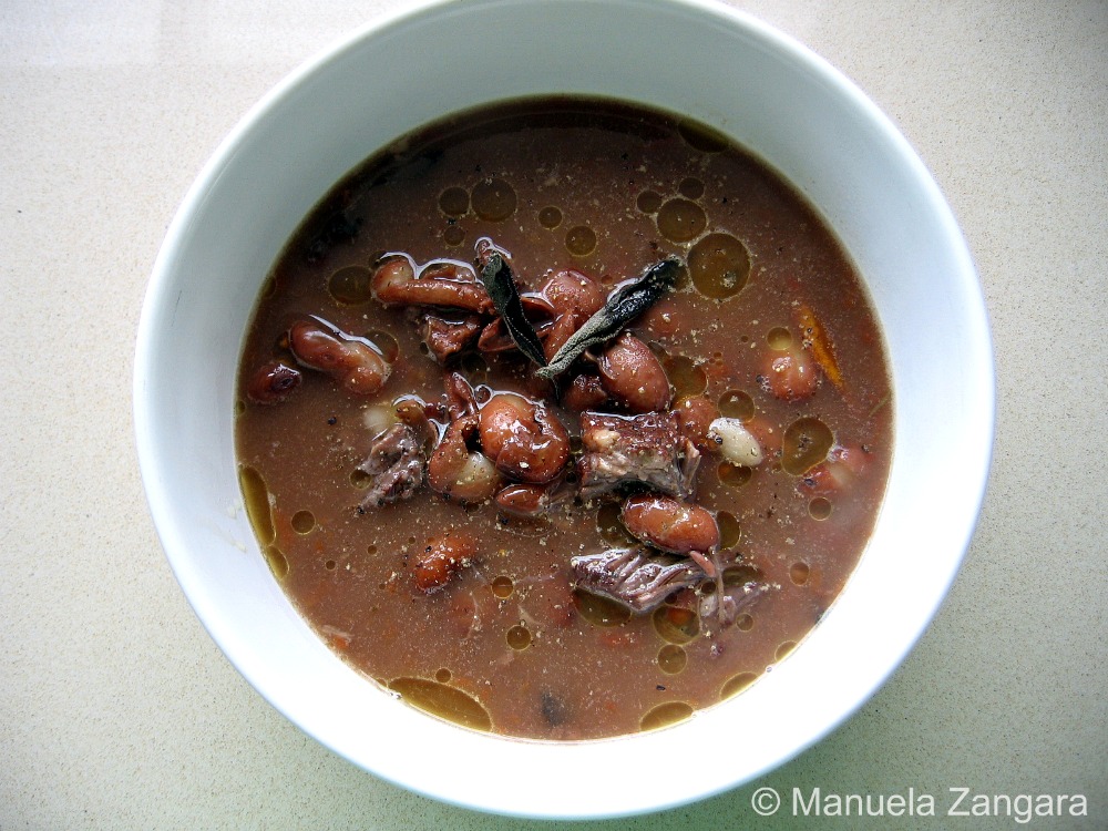 Pasta con fagioli borlotti - Pasta in a borlotti bean soup