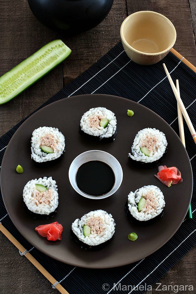 Spicy Tuna Salad Sushi Rolls