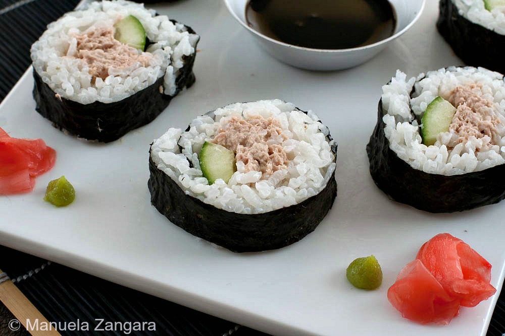 Spicy Tuna Salad Sushi Rolls