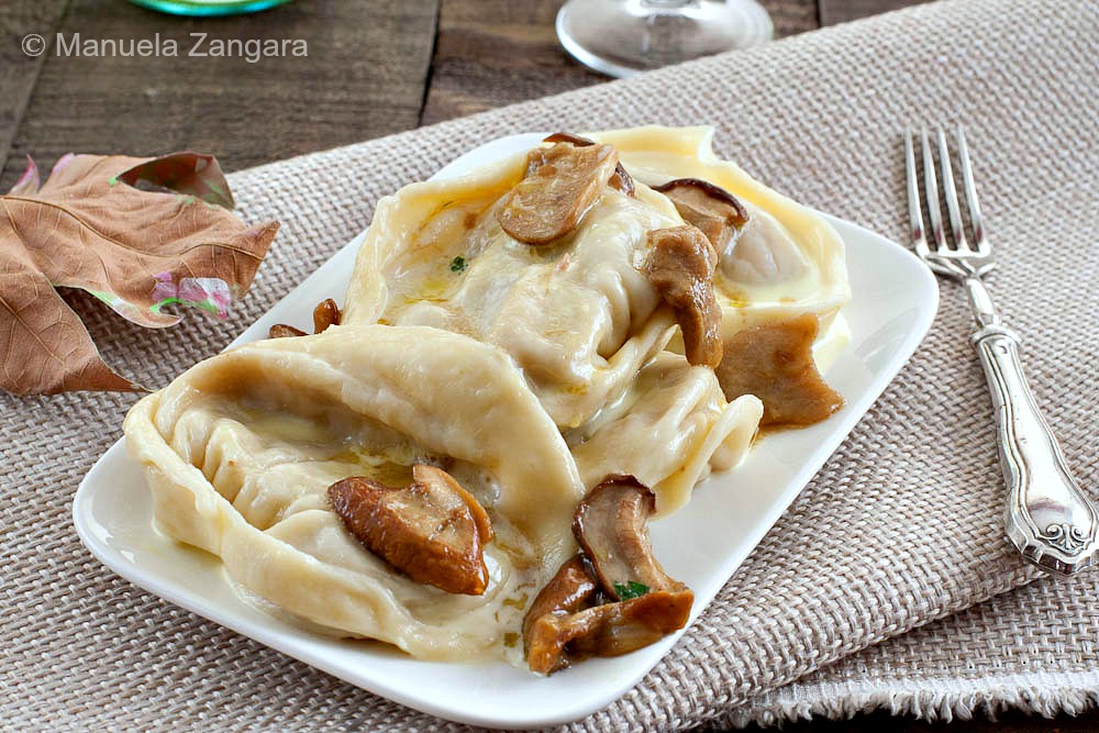 Cappellacci with Porcini and Sausage 