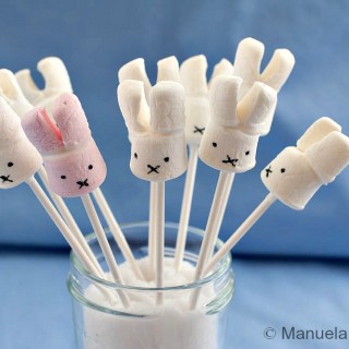 Miffy Marshmallow Pops