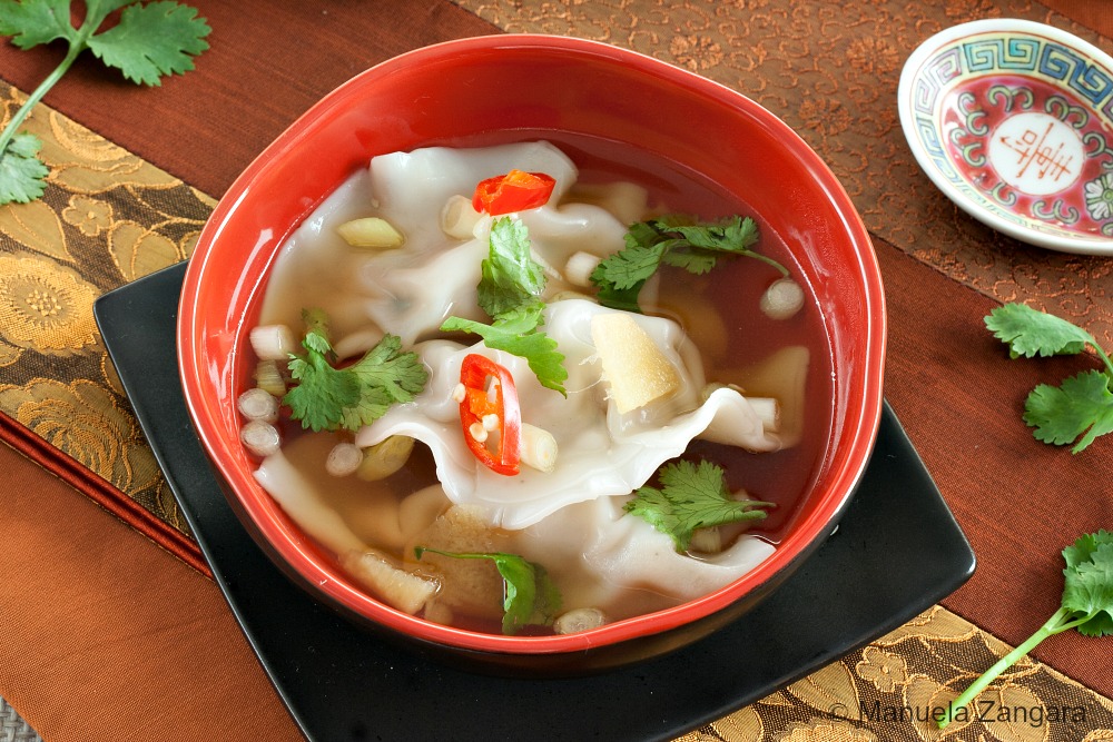 Momos in Ginger Broth