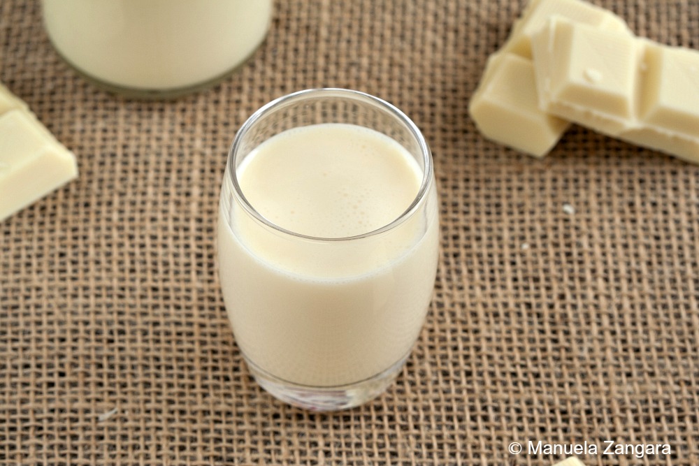 Home-made White Chocolate Liqueur