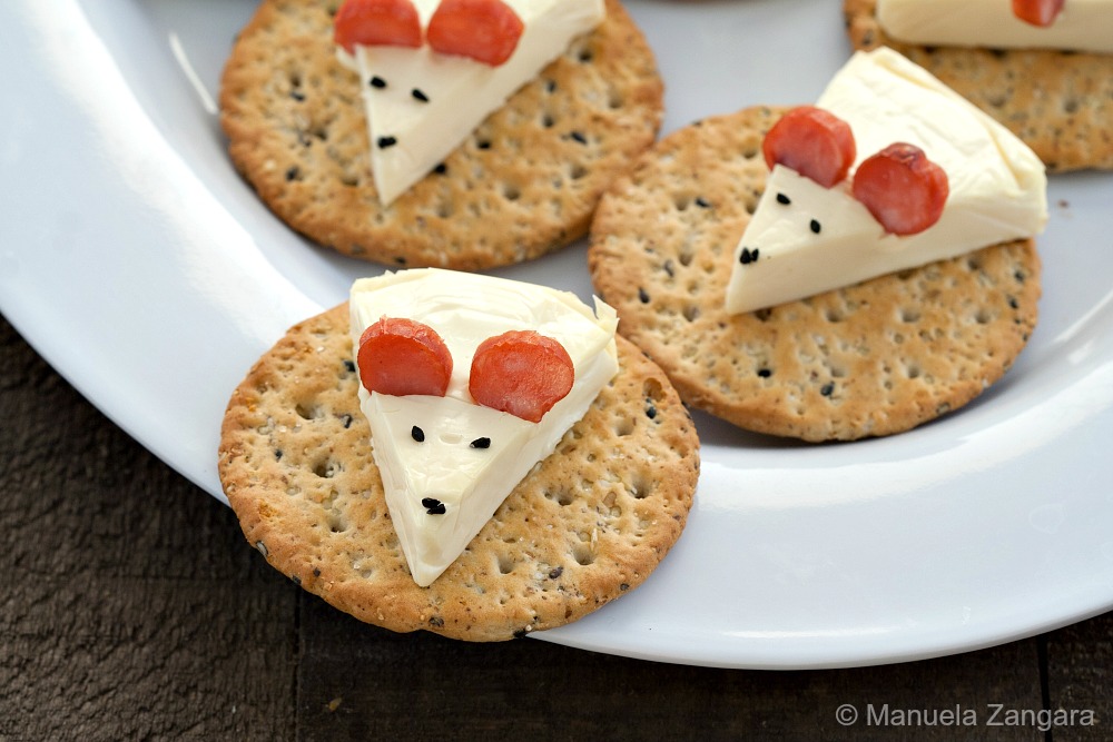 Cheese Mouse on a Cracker