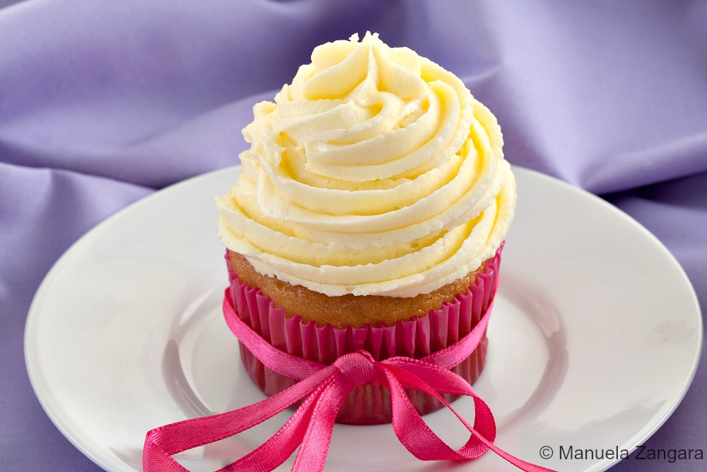 Vanilla Cupcakes with Jasmine Buttercream