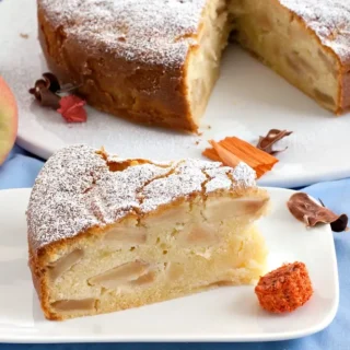 Torta di Mele della Nonna, a classic Italian apple cake with visible apple pieces and a soft crumb.