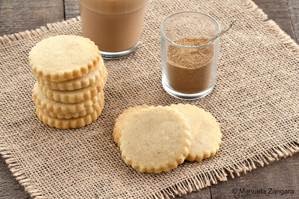 Chai Shortbread Cookies