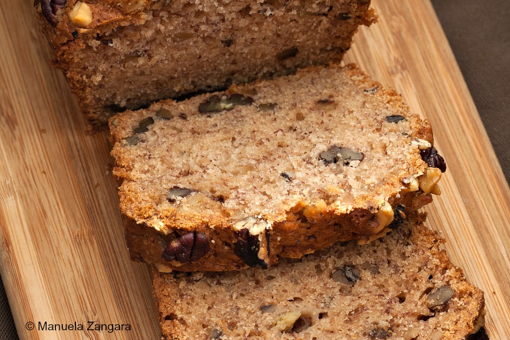 Copycat Starbucks Banana Nut Bread