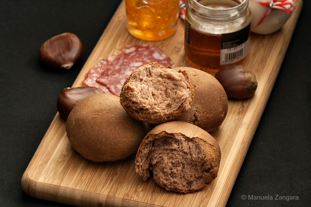 Chestnut Bread Rolls