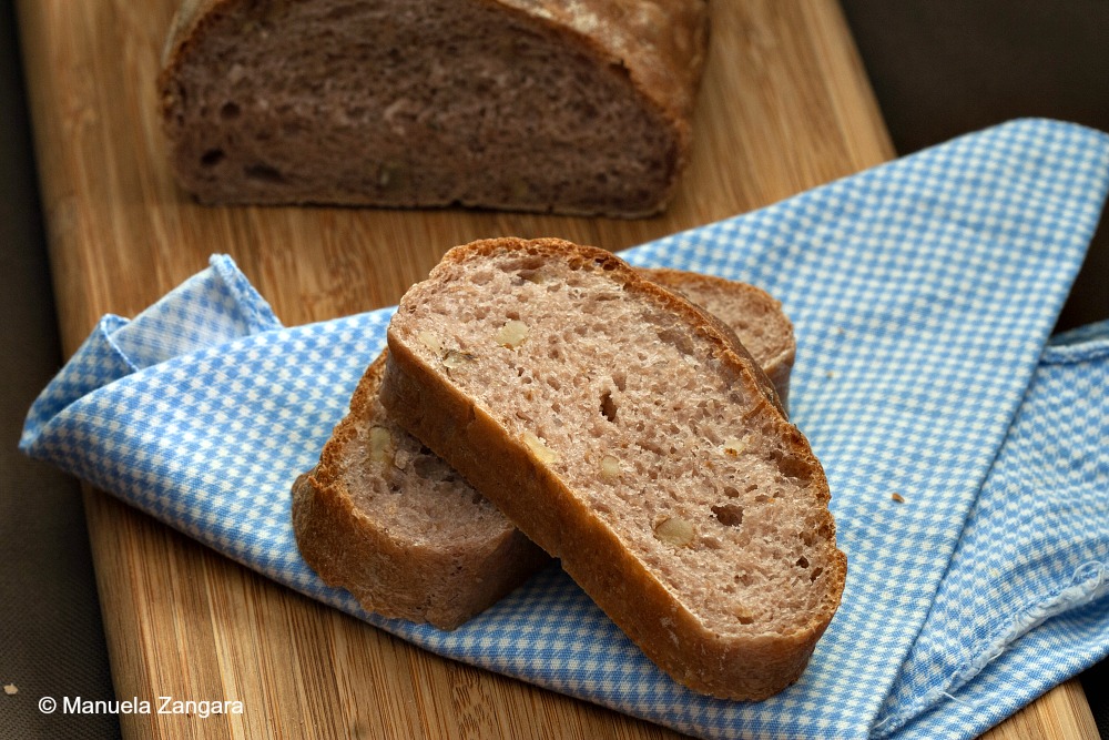 Walnut Spelt Bread