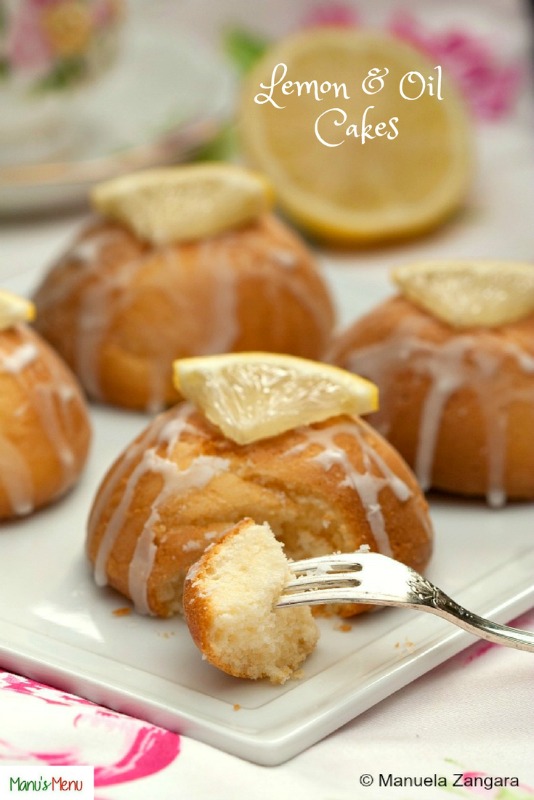 Lemon and Oil Cakes