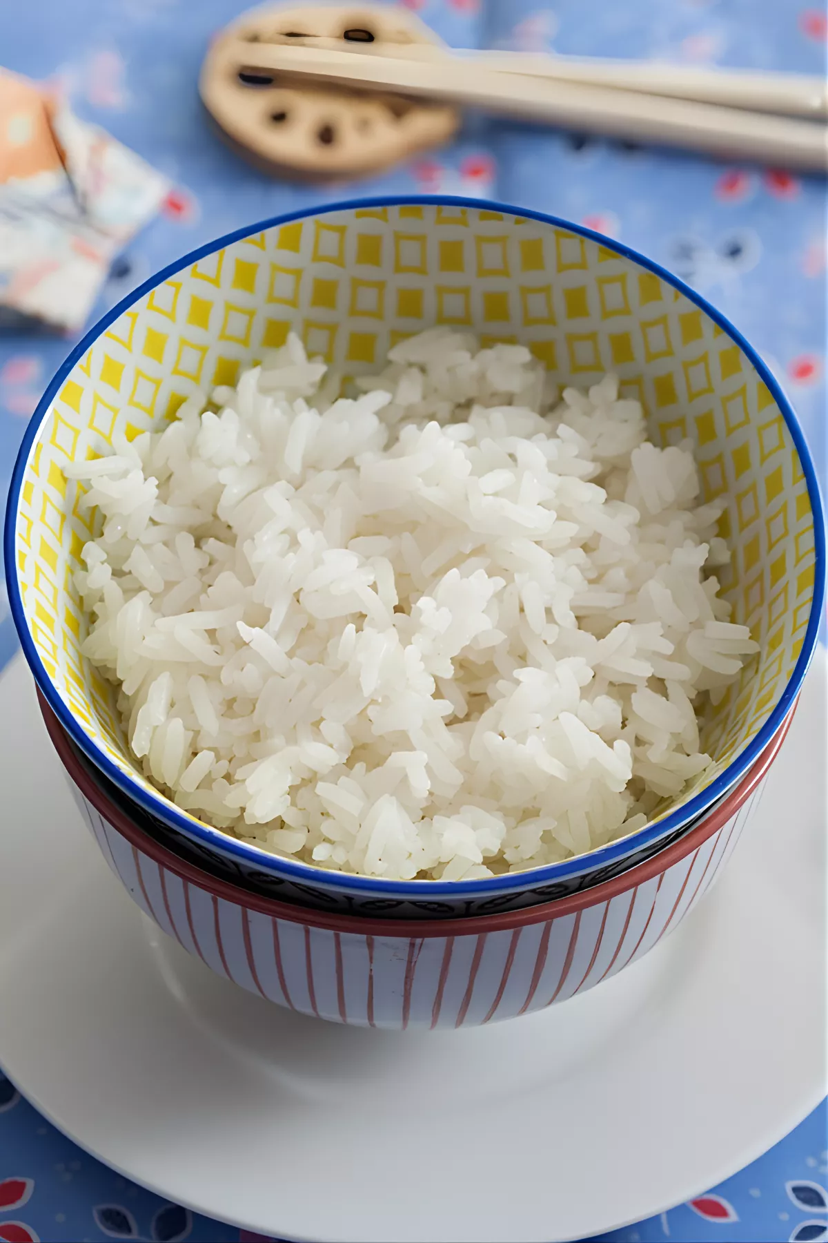 Bowl of perfectly cooked long grain rice.